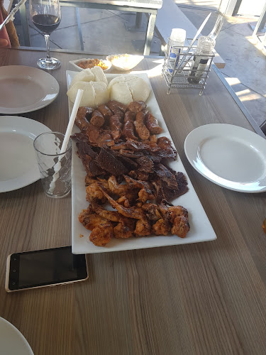 Comentarii opinii despre Ekhaya Corner Buy & Braai