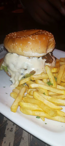 02, Brooklyn Piazza, Middel St, Brooklyn, Pretoria, 0145