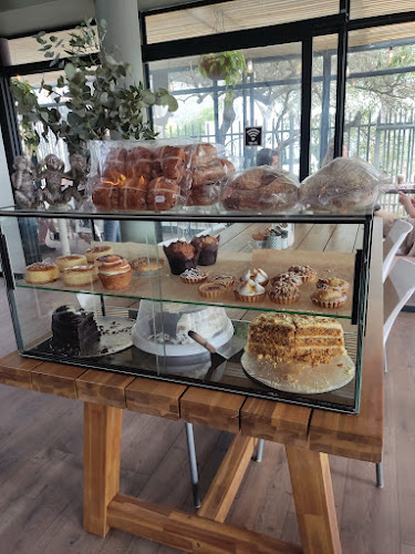 Frank's Coffee & Bagel Bar - Cape Town