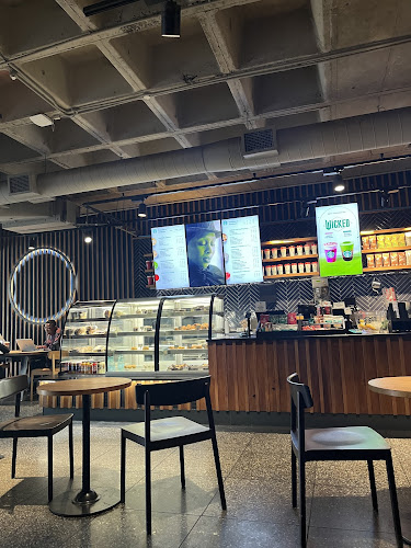 Starbucks Brooklyn Mall - Hospitality and gastronomy