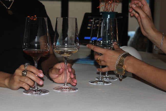 Opinii despre Acid Food & Wine Bar în Randburg - Hospitality and gastronomy