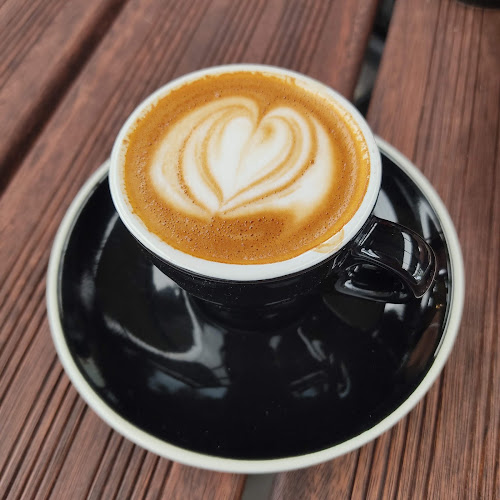 West Cafe - Hospitality and gastronomy