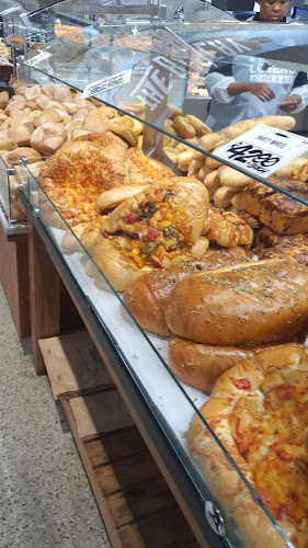 Comentarii opinii despre Food Lover's Market Cornerstone