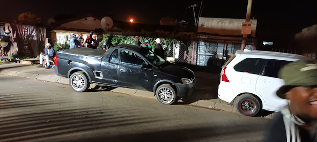 Ka Moss Pub and Grill - Hospitality and gastronomy