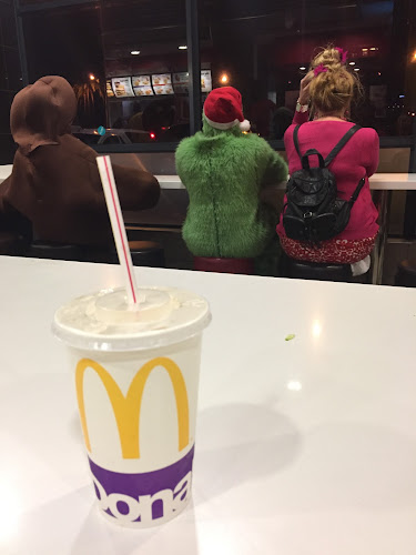 Comentarii opinii despre McDonald's Long Street