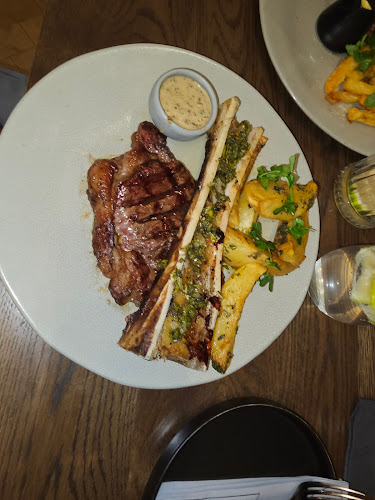 PROUD MARY - Hospitality and gastronomy