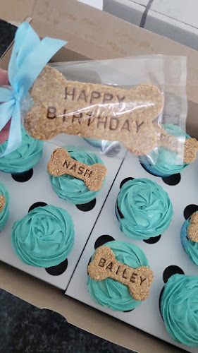 Comentarii opinii despre Hound & Home Dog Bakery