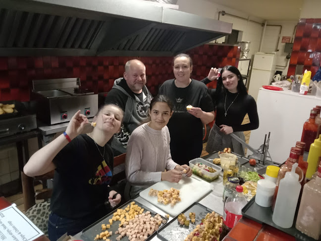 Indigo pub and grill