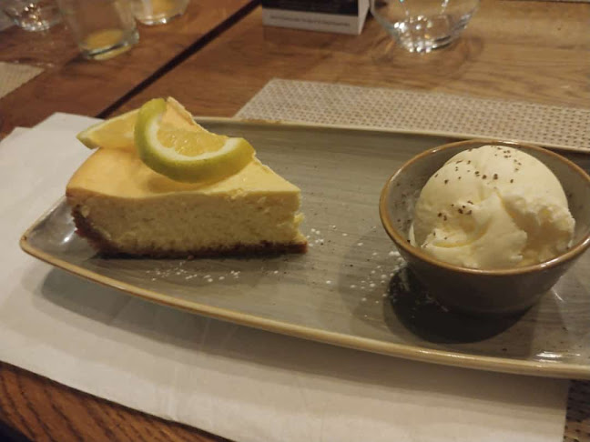 Comentarii opinii despre Casa Bella Montecasino