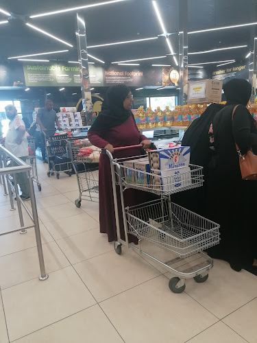 Comentarii opinii despre Dawood Megastore Crown Mines