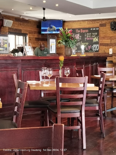 Comentarii opinii despre The Baron Woodmead