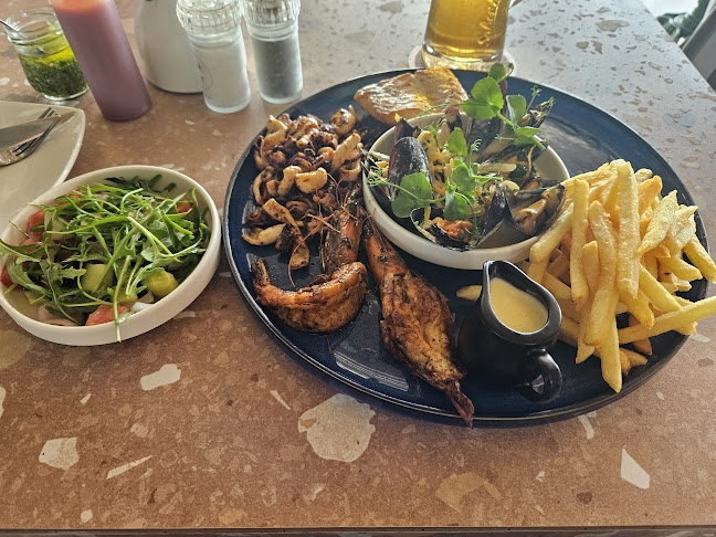 Comentarii opinii despre Sotano