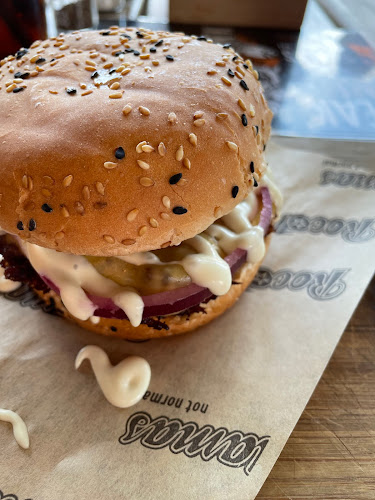 Comentarii opinii despre RocoMamas Loftus