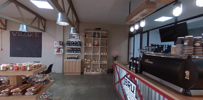 Cnr Van Oordt Str and, Robert Broom Dr, Noordheuwel, Krugersdorp, 1734