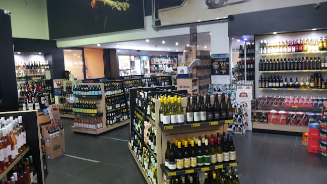 Opinii despre Liquor City Grayston în Sandton - Hospitality and gastronomy