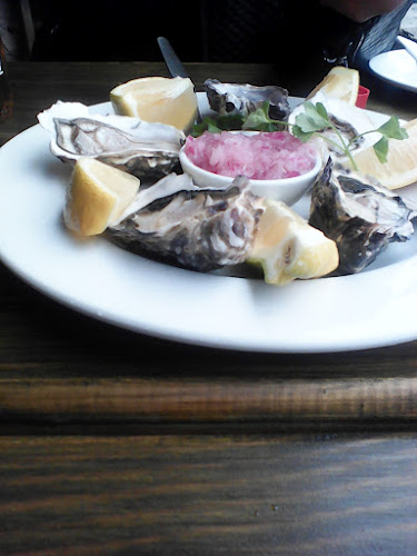 Comentarii opinii despre Bientang's Cave Restaurant & Wine Bar