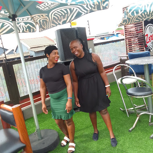 Opinii despre Pullhouse Pub în Kempton Park - Hospitality and gastronomy