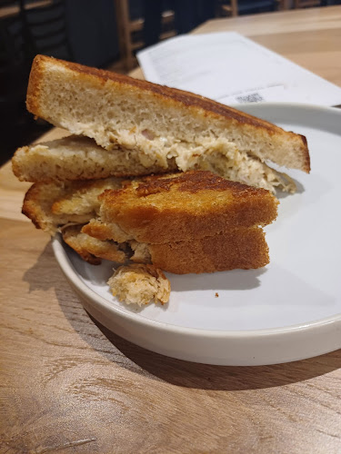 Bootlegger Musgrave Centre Halaal - Hospitality and gastronomy