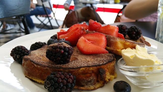 Opinii despre Service Station în Johannesburg - Hospitality and gastronomy