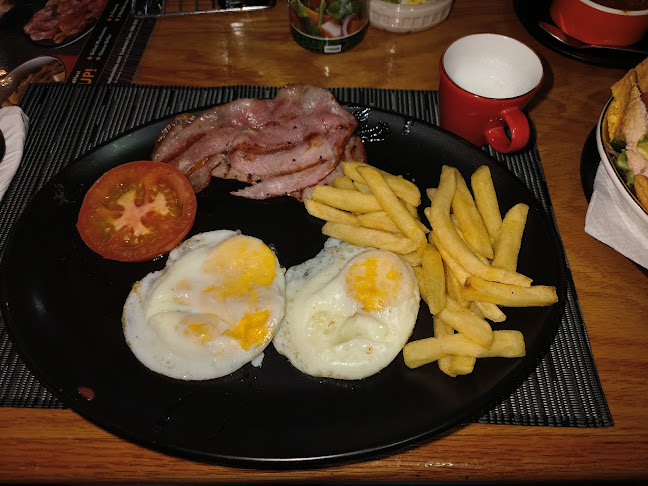 Shop 139, Festival Mall, Kelvin St, Esther Park, Kempton Park, 1619