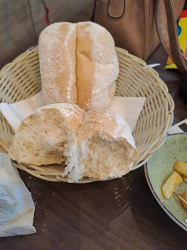 Shop 13B, Cresta Crossing Shopping Centre, 289 Beyers Naudé Dr, Blackheath, Randburg, 2184