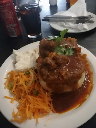 Opinii despre Capsicum Restaurant Britannia Hotel în Durban - Hospitality and gastronomy