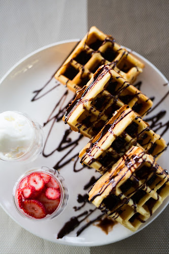 Shop 11, Karaglen Mall, 48 Baker Rd, Edenvale, Johannesburg, 1609