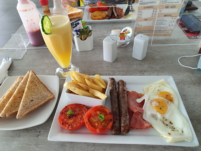 Opinii despre Coffee and Chat în Gqeberha - Hospitality and gastronomy