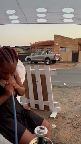 Gwazela Restaurant - Thembisa