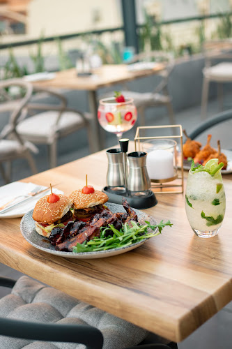 Opinii despre Allure Rooftop Lounge în Cape Town - Hospitality and gastronomy