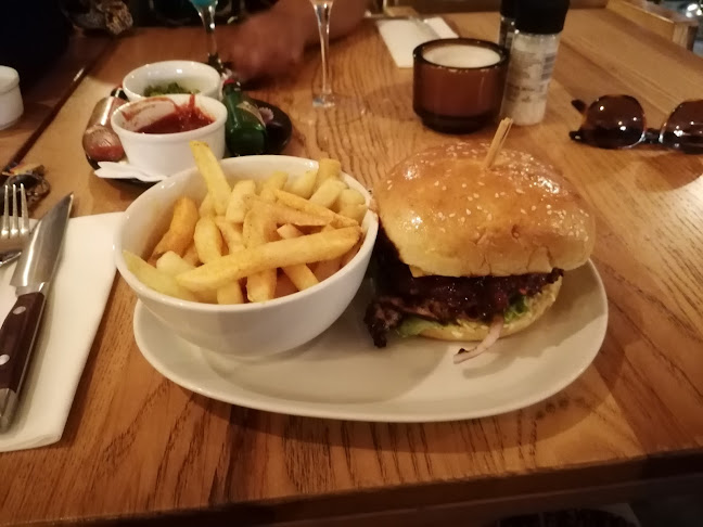 50 Campbell Ave, Morningside, Durban, 4001