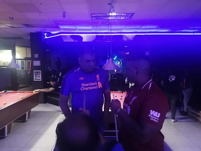 Manhattan's Restaurant & Bar