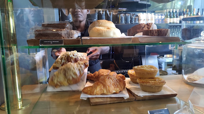 Bootlegger The Zone Halaal - Hospitality and gastronomy