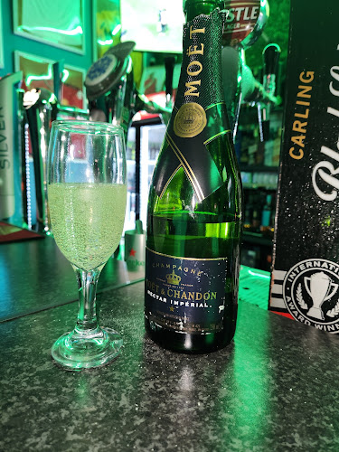 Razzioli's Pizza - Edenvale