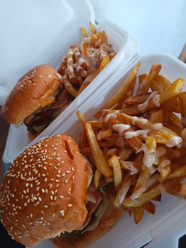 Comentarii opinii despre The Patio