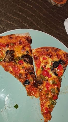 Moe's Pizza - Durban