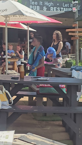 Grasslands Driving Range - Hospitality and gastronomy