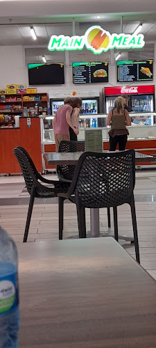 Comentarii opinii despre Main Meal - Halal Takeaway
