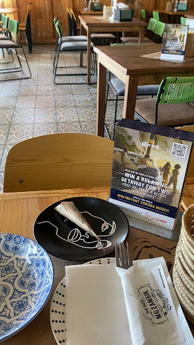 Opinii despre Mozambik Camps Bay în Cape Town - Hospitality and gastronomy