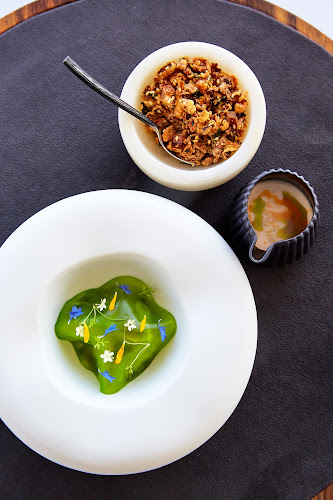 PIER Restaurant - Hospitality and gastronomy