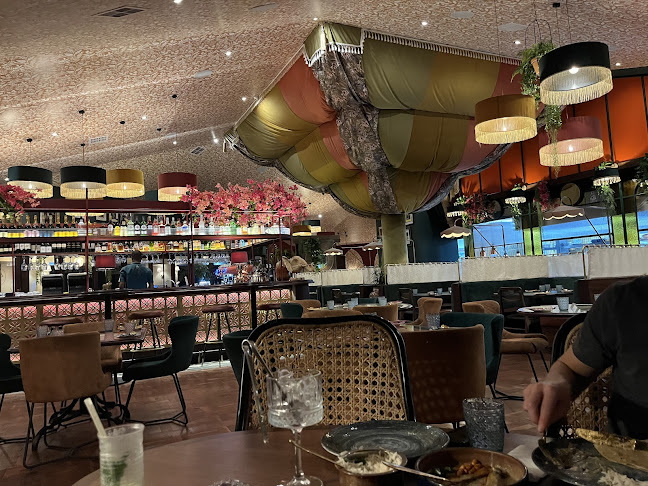 Comentarii opinii despre Modern Tailors The Ambassador