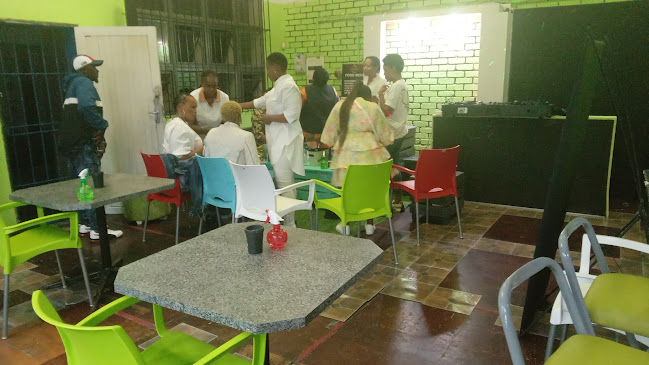 Enkundleni Corner Pub & Grill, Midrand - Midrand