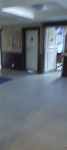 Opinii despre Grassy Park Hotel Liquor Store în Cape Town - Hospitality and gastronomy