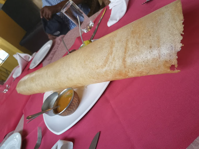 Comentarii opinii despre Malis Indian Restaurant