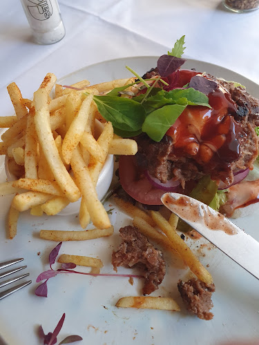 Zest Bistro - Hospitality and gastronomy