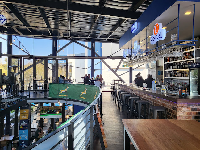 Hennie's Waterkloof - Hospitality and gastronomy