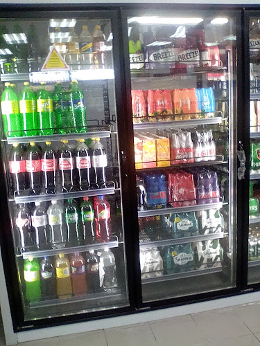 8's pool & sport bar - Hospitality and gastronomy