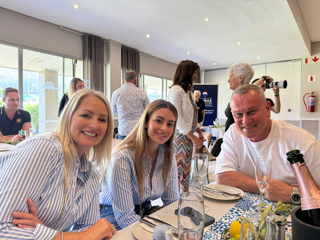 Opinii despre The Greek Club Restaurant în Cape Town - Hospitality and gastronomy