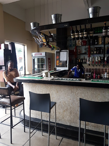 Opinii despre Fashion Society Restaurant Bar & Lounge în Johannesburg - Hospitality and gastronomy