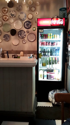 Cafe Nouveau, Pinelands